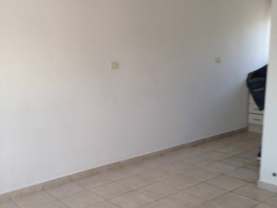 DEPARTAMENTO DE 2 DORMITORIOS CON COCHERA