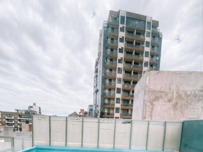 DEPARTAMENTO PILETA Y COCHERA