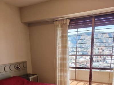 EDIFICIO ACUARIO II CON VISTA ESPECTACULAR!