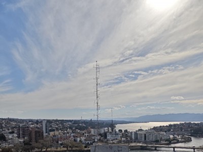 EDIFICIO ACUARIO II CON VISTA ESPECTACULAR!