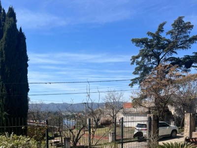 CASA CON PILETA VILLA DEL LAGO