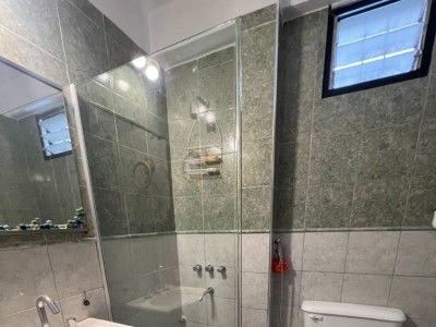 CASA CON PILETA VILLA DEL LAGO