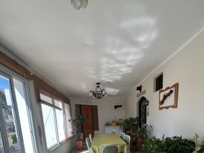 CASA CON PILETA VILLA DEL LAGO