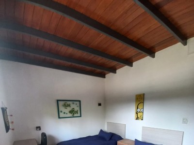 HERMOSA CASA EN PARQUE SIQUIMAN