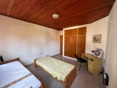 CASA EN EXCELENTE BARRIO 