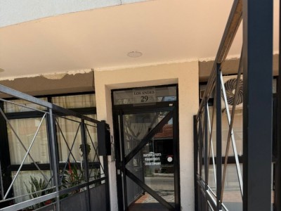 DEPARTAMENTO CON PILETA