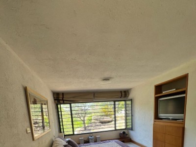 ESPECTACULAR CASA CON SALIDA AL LAGO