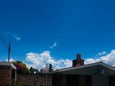 CASA 2 DORM CON PILETA