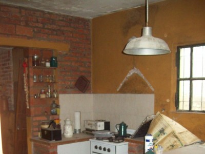 PROPIEDAD CASA, DEPTOS Y HABITACIONES