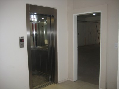 DEPARTAMENTO CENTRICO C/COCHERA