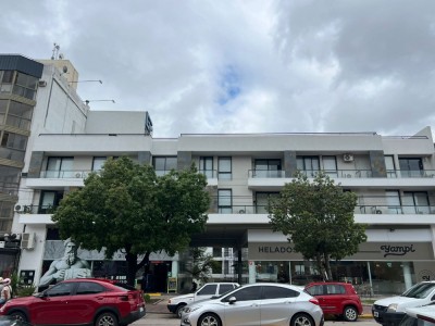 DEPTO CON PILETA EDIFICIO CATEGORIA