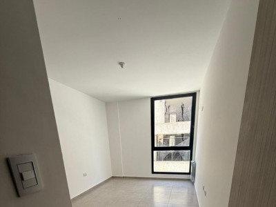 DEPTO CON PILETA EDIFICIO CATEGORIA