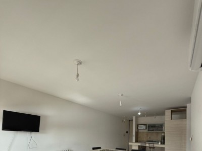 DEPTO CENTRO COCHERA Y PILETA