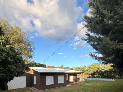 CASA CON PILETA PLAYAS DE ORO