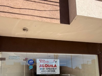 AMPLIO LOCAL EN ALQUILER ANUAL