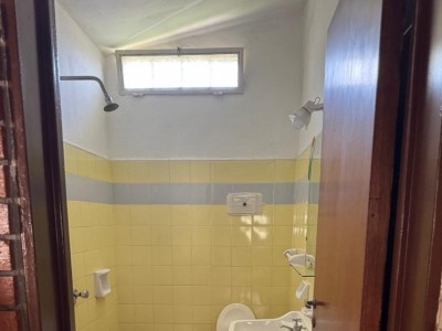 CASA + 2 CABAÑAS CON PILETA